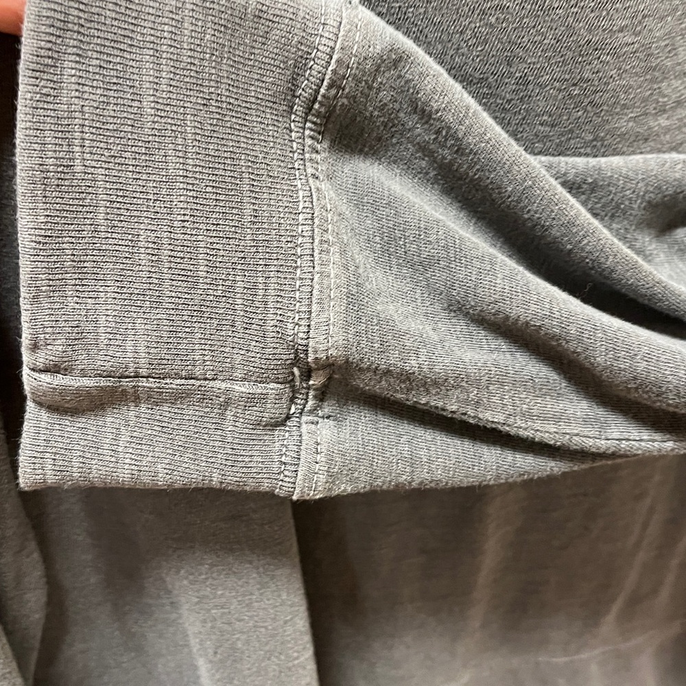James Perse Charcoal 100% Cotton Worn in Shirt - Picture 4 of 5